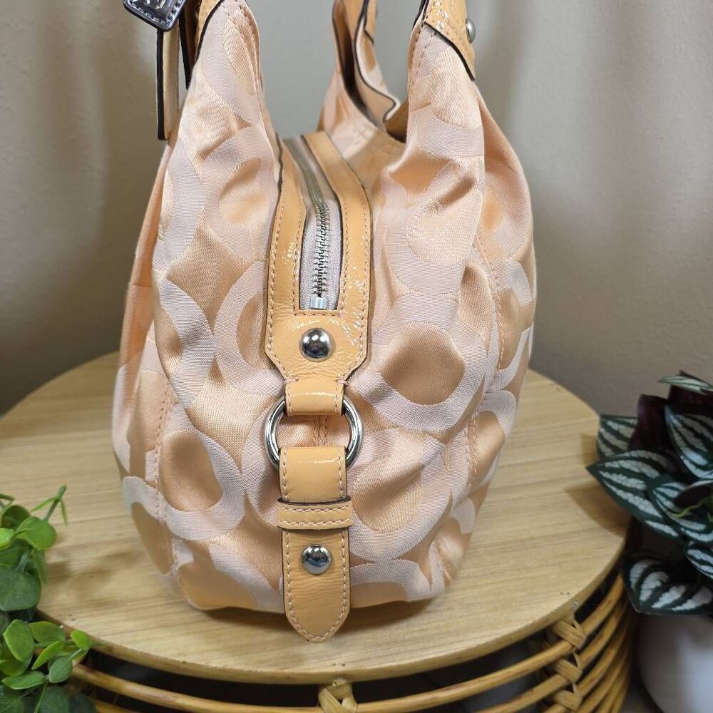 Coach Maggie Madison Op Art Bag - Picture 8 of 16